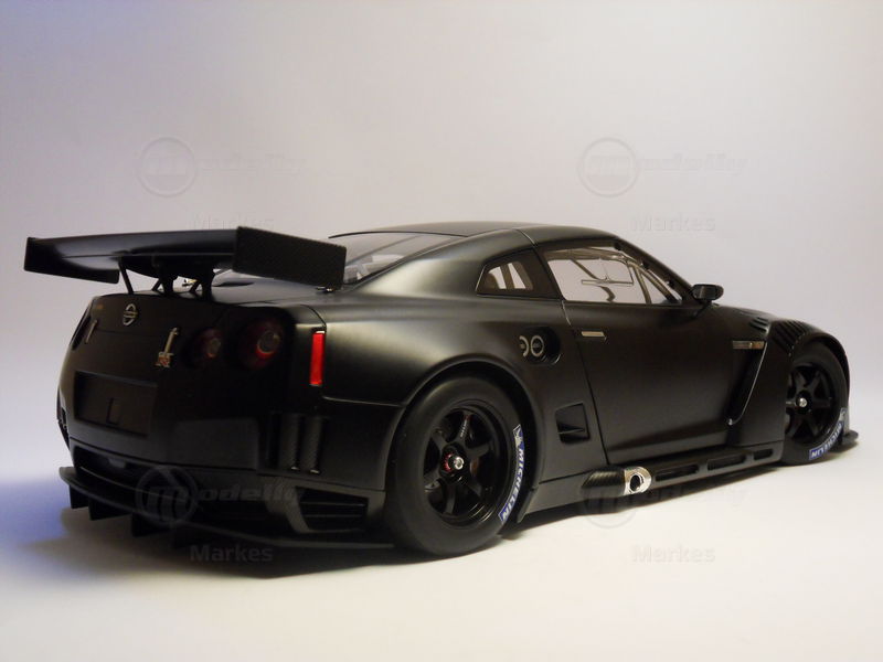 Nissan gtr r35 black 1/18 kyosho model car #8
